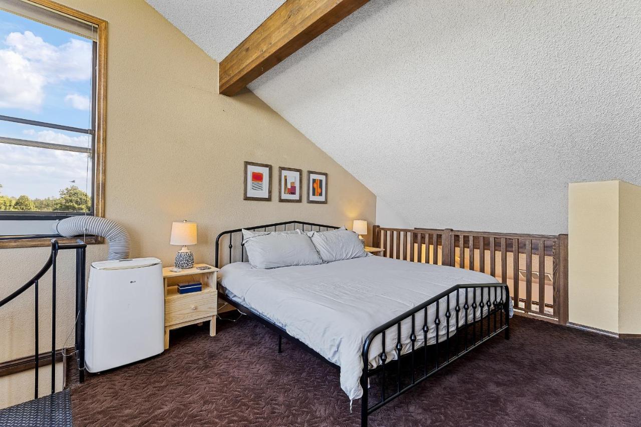 Delightful 1 Bdrm Country Club Retreat With Mt Elden Views! Vila Flagstaff Exterior foto
