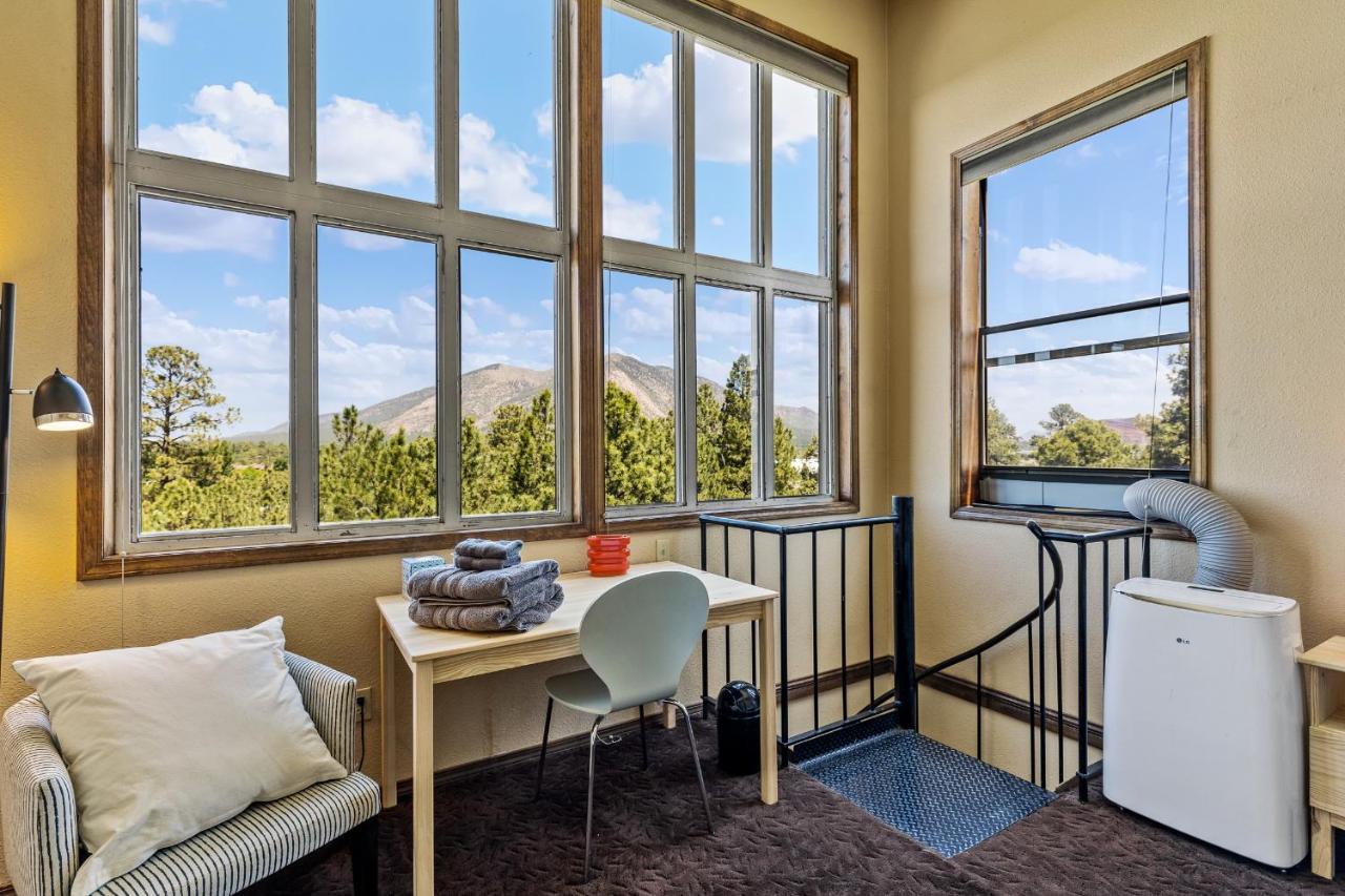 Delightful 1 Bdrm Country Club Retreat With Mt Elden Views! Vila Flagstaff Exterior foto